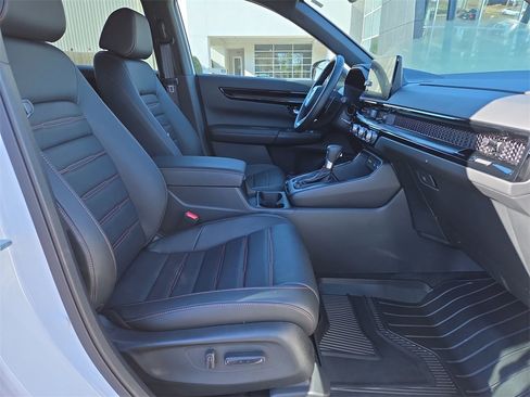 Used 2026 Honda CR-V Sport Touring image 15