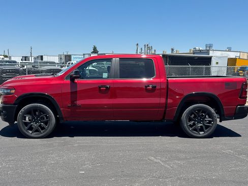 New 2026 RAM 1500 Laramie AWD/4WD image 6
