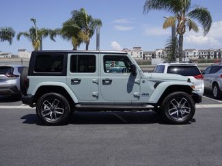 Used 2024 Jeep Wrangler Unlimited w/ Convenience Group AWD/4WD video 2