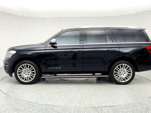 Used 2023 Ford Expedition Platinum image 8