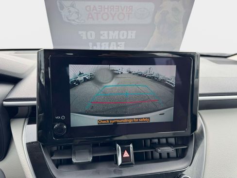 Used 2024 Toyota Corolla Cross L image 35