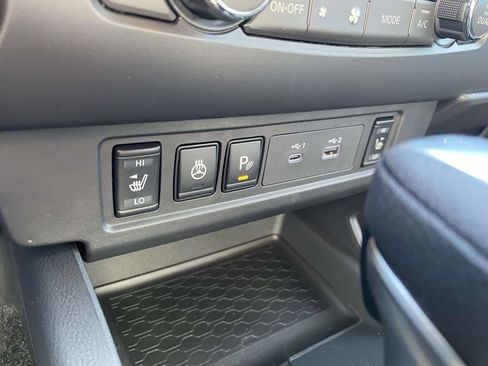 New 2026 Nissan Frontier SV w/ All-Weather Content Package AWD/4WD image 26