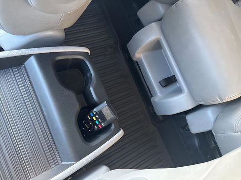 Used 2024 Honda Odyssey Touring image 27