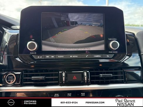 Certified 2024 Nissan Pathfinder SV image 37