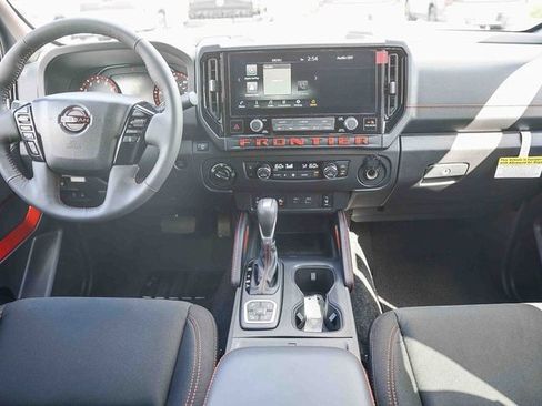 New 2026 Nissan Frontier PRO-4X w/ Pro-4x Convenience Package image 13