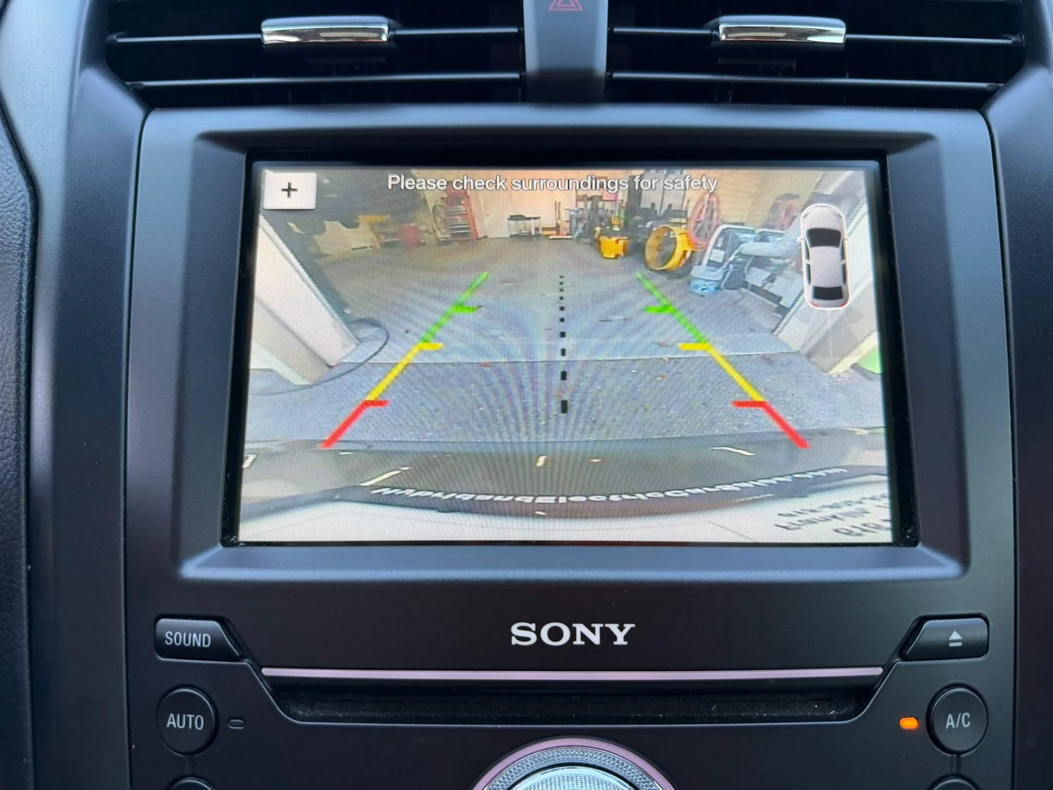 Used 2017 Ford Fusion Titanium FWD image 25