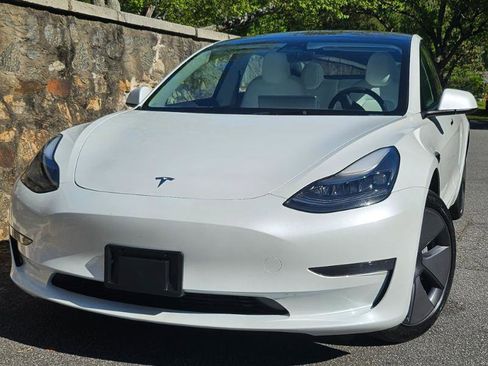 Used 2023 Tesla Model 3 Standard Range image 70