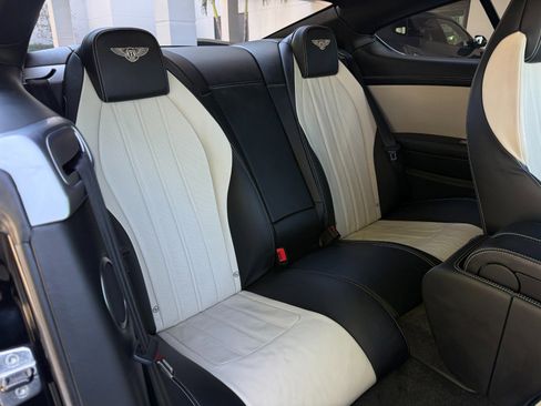 Used 2015 Bentley Continental GT V8 S image 27