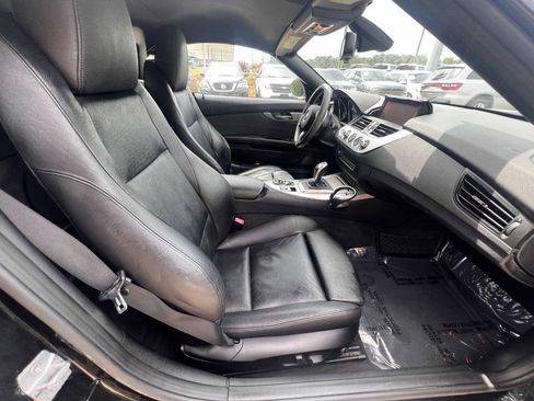 Used 2014 BMW Z4 sDrive28i RWD image 13