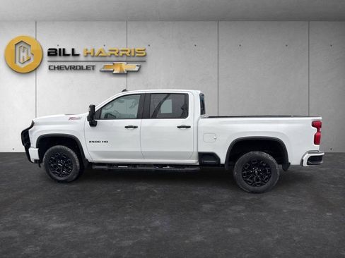 Used 2023 Chevrolet Silverado 2500 LT w/ Z71 Sport Edition image 6