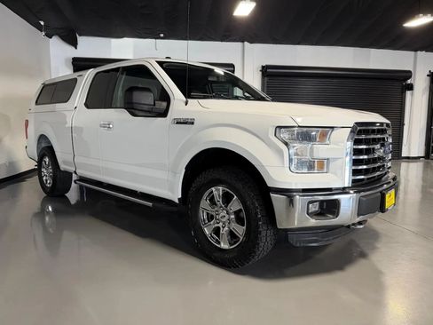 Used 2015 Ford F150 XLT w/ Equipment Group 302A Luxury AWD/4WD image 3