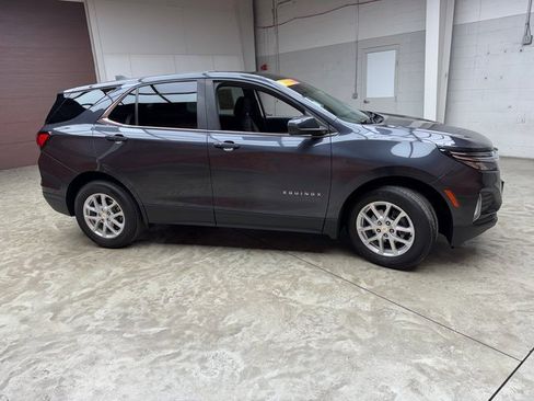 Used 2023 Chevrolet Equinox LT image 6
