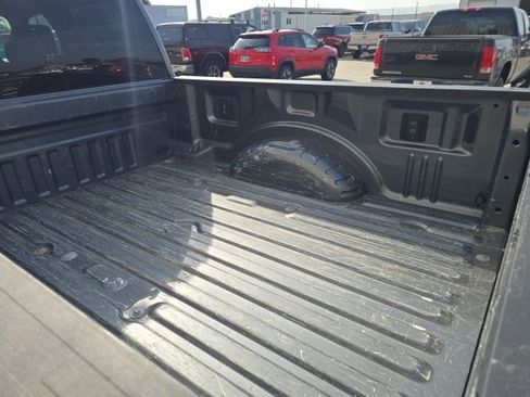 Used 2024 Ford F250 XLT image 8