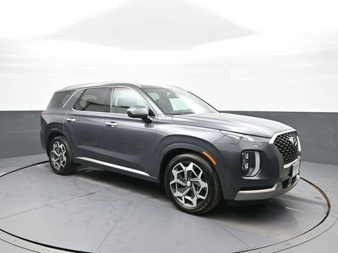 Used 2022 Hyundai Palisade Calligraphy image 4