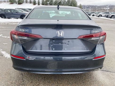 Used 2025 Honda Civic Sport image 4