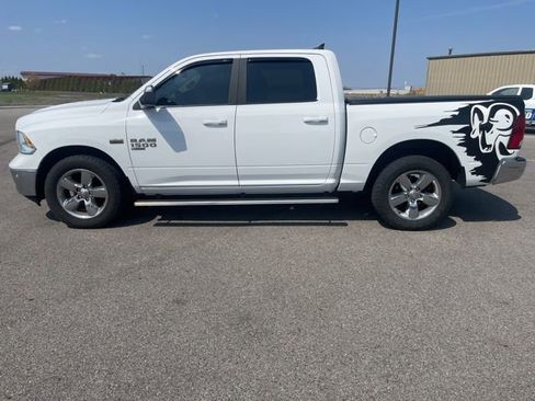 Used 2019 RAM 1500 Big Horn image 2