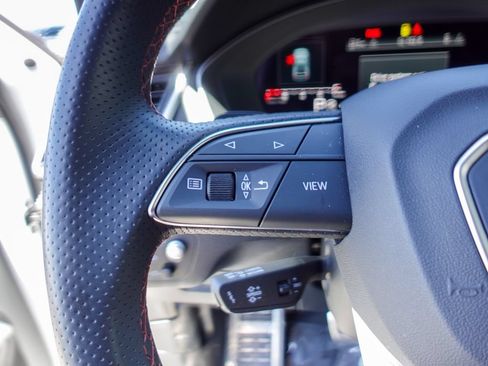 Used 2023 Audi SQ5 Prestige w/ Prestige Package AWD/4WD image 13