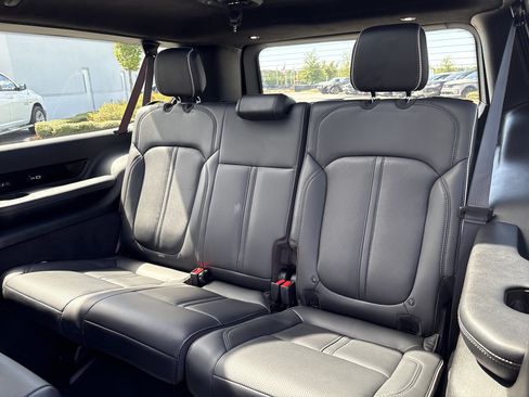 Used 2024 Jeep Grand Wagoneer L Series II w/ Quick Order Packagew 28T AWD/4WD image 35
