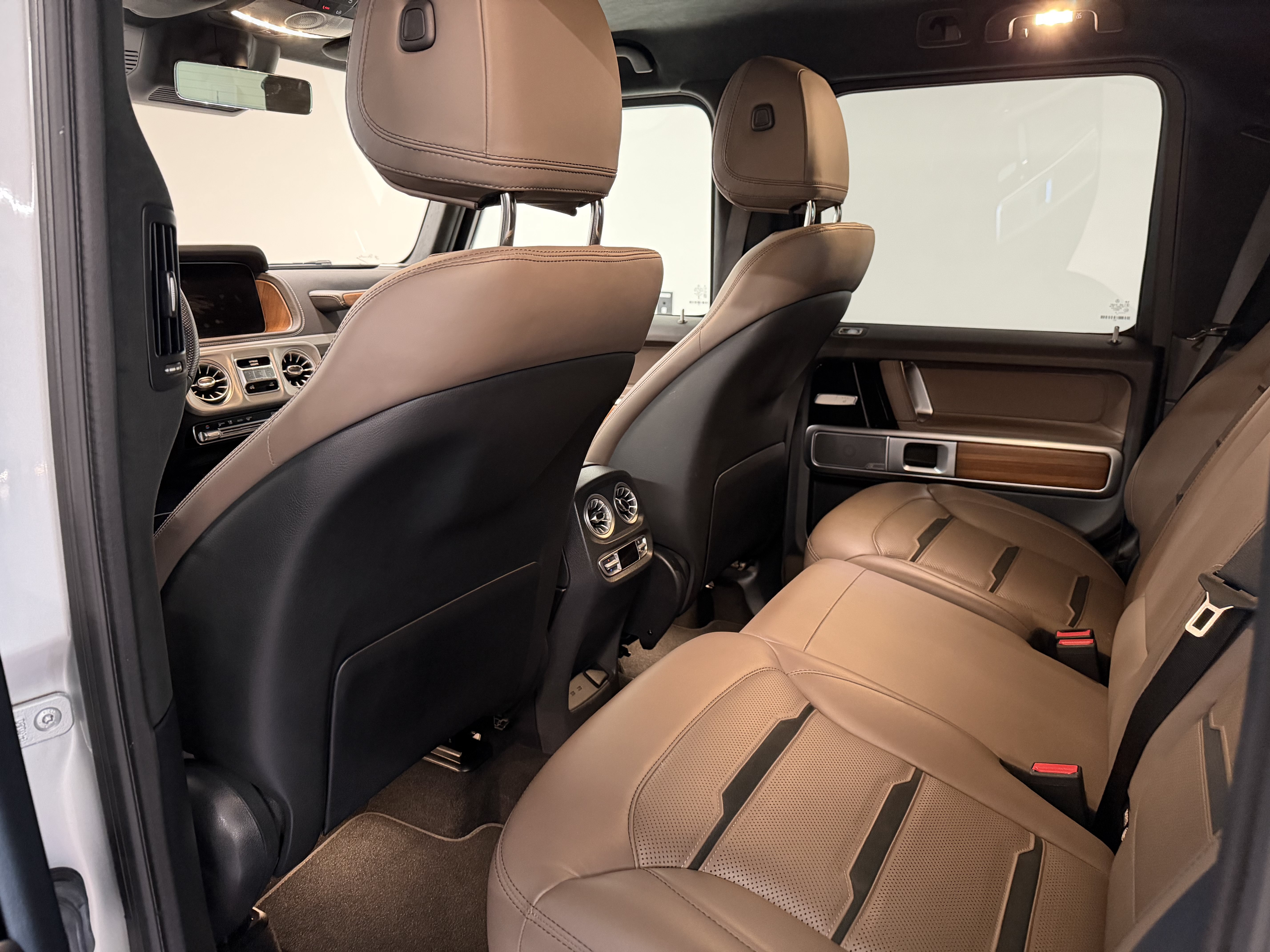 Used 2025 Mercedes-Benz G 63 AMG 4MATIC image 43