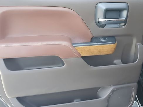 Used 2019 Chevrolet Silverado 3500 High Country w/ Duramax Plus Package image 37