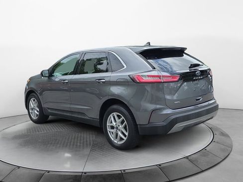 Used 2022 Ford Edge SEL AWD/4WD image 3