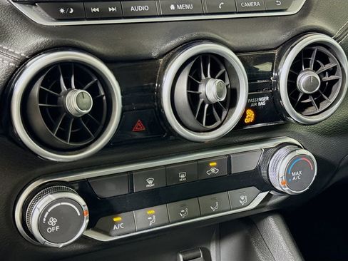 Used 2024 Nissan Sentra SV image 13