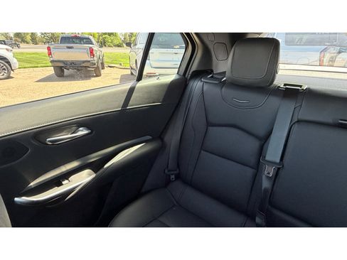 Used 2023 Cadillac XT4 Premium Luxury w/ Technology Package AWD/4WD image 23