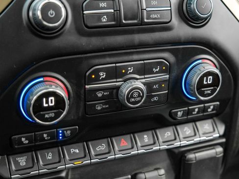 Used 2023 Chevrolet Silverado 3500 High Country w/ Z71 Off-Road Package image 28