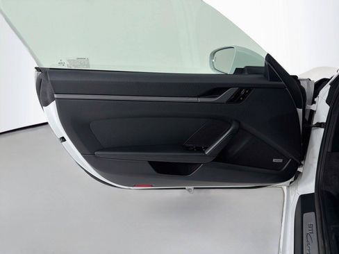 Certified 2020 Porsche 911 Carrera 4S AWD/4WD image 6