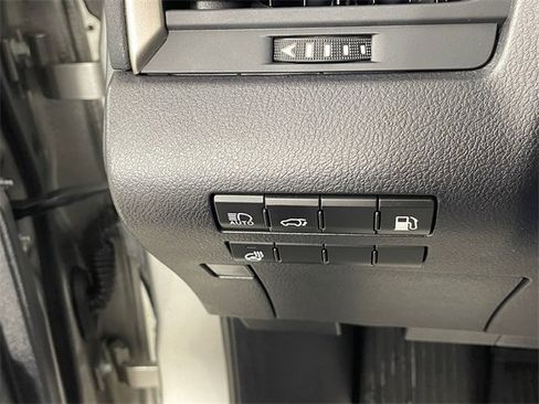 Used 2020 Lexus RX 450h AWD w/ Premium Package image 16