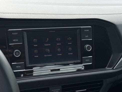 Used 2020 Volkswagen Jetta SE FWD image 54