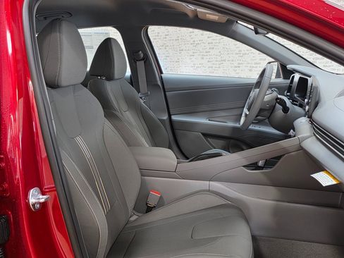 New 2026 Hyundai Elantra SEL Sport image 12