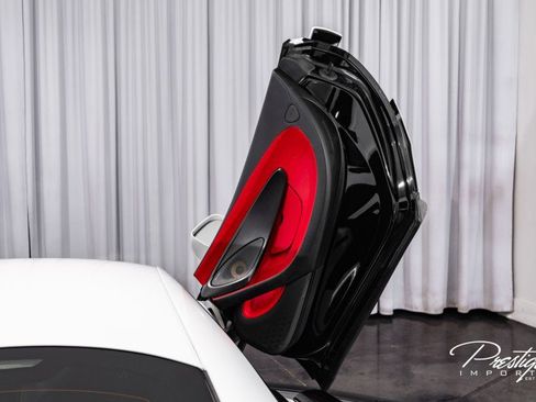 Used 2019 McLaren 570S Coupe image 34