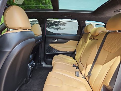 Used 2021 Hyundai Santa Fe Calligraphy image 32