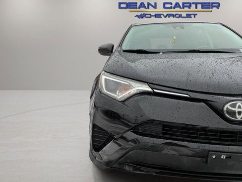 Used 2018 Toyota RAV4 LE w/ All Weather Liner Package image 7