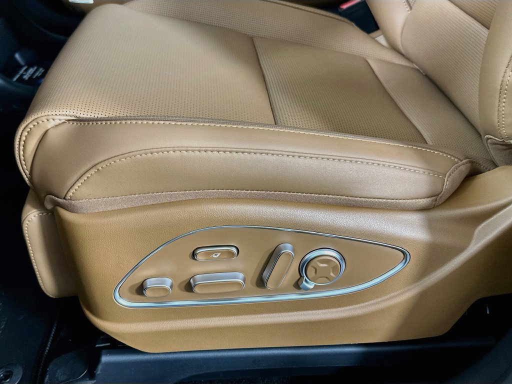 New 2027 Hyundai Palisade Calligraphy FWD image 21