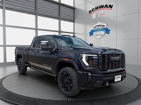 Used 2024 GMC Sierra 2500 Denali Ultimate AWD/4WD image 2
