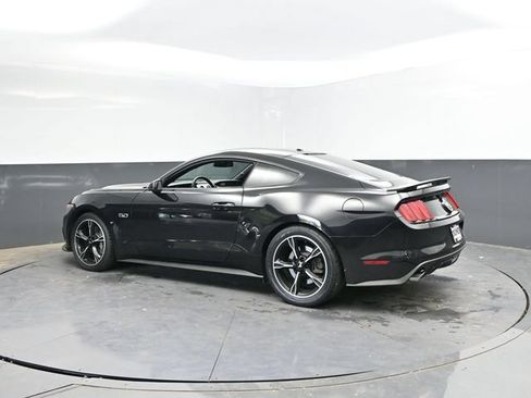 Used 2016 Ford Mustang GT Premium w/ Equipment Group 401A RWD image 10