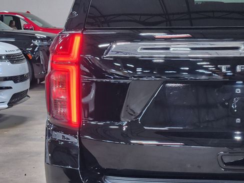 Used 2023 Chevrolet Tahoe LT w/ Luxury Package RWD image 20