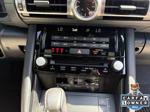 Used 2022 Lexus IS 500 w/ Accessory Package 2 RWD image 4