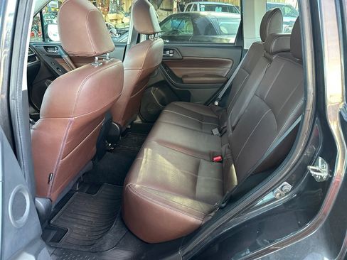 Used 2017 Subaru Forester 2.5i Touring AWD/4WD image 26