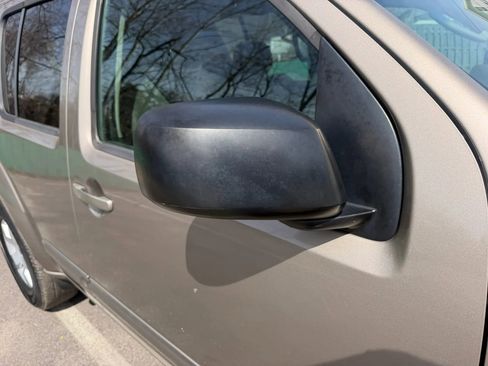 Used 2007 Nissan Pathfinder S image 7