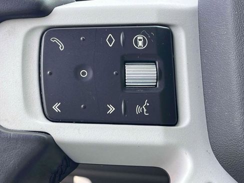 Used 2024 Land Rover Defender 110 S AWD/4WD image 32