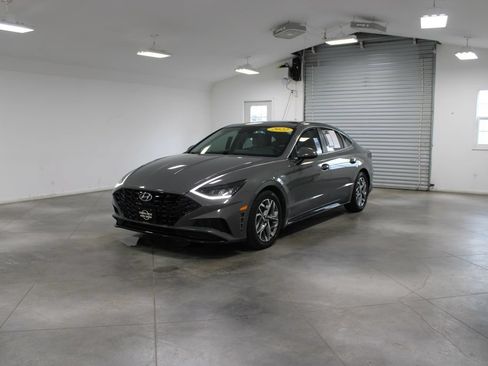 Used 2022 Hyundai Sonata SEL FWD image 4