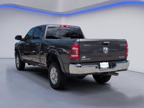 Used 2021 RAM 2500 Laramie AWD/4WD image 3