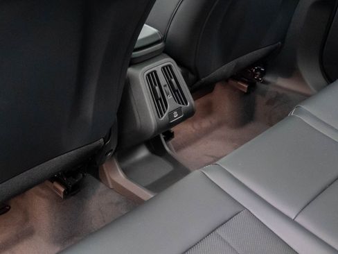 New 2026 BMW X1 xDrive28i w/ Convenience Package image 16