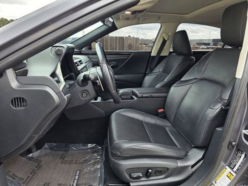 Used 2021 Lexus ES 350 w/ Premium Package image 12