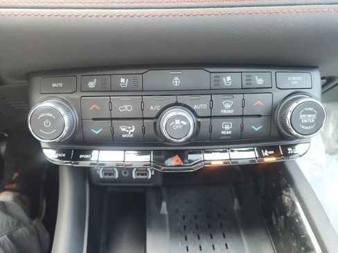 New 2026 Dodge Durango GT image 8