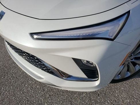 Used 2024 Buick Envista Avenir image 16