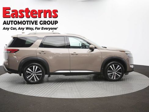 Used 2023 Nissan Pathfinder Platinum w/ Cargo Package AWD/4WD image 47